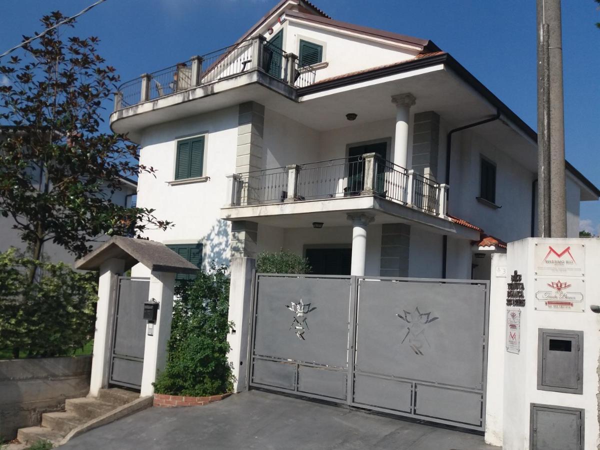 B&B Tenuta Bianca Oliveto Citra Kültér fotó